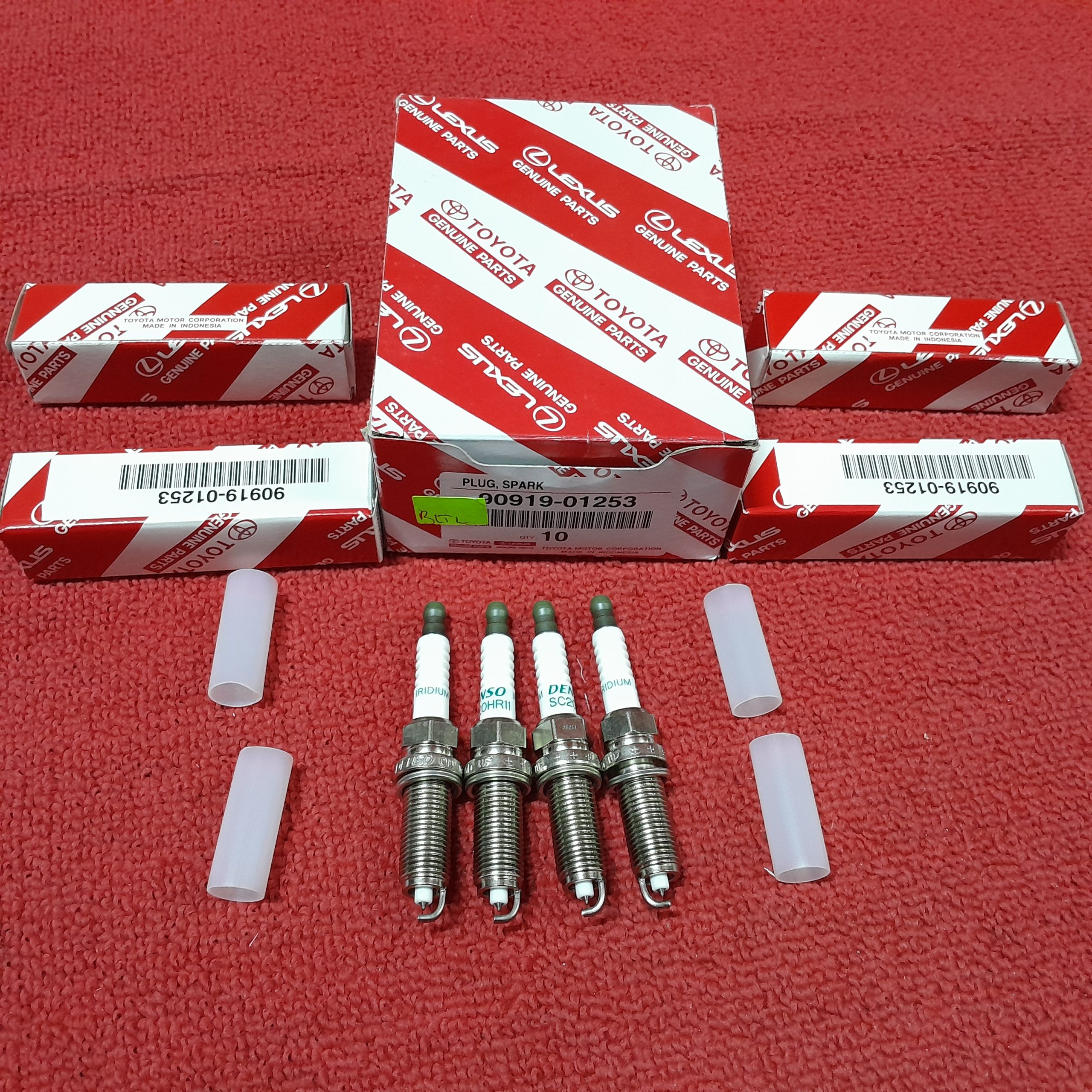 Spark Plugs Toyota 2RZ