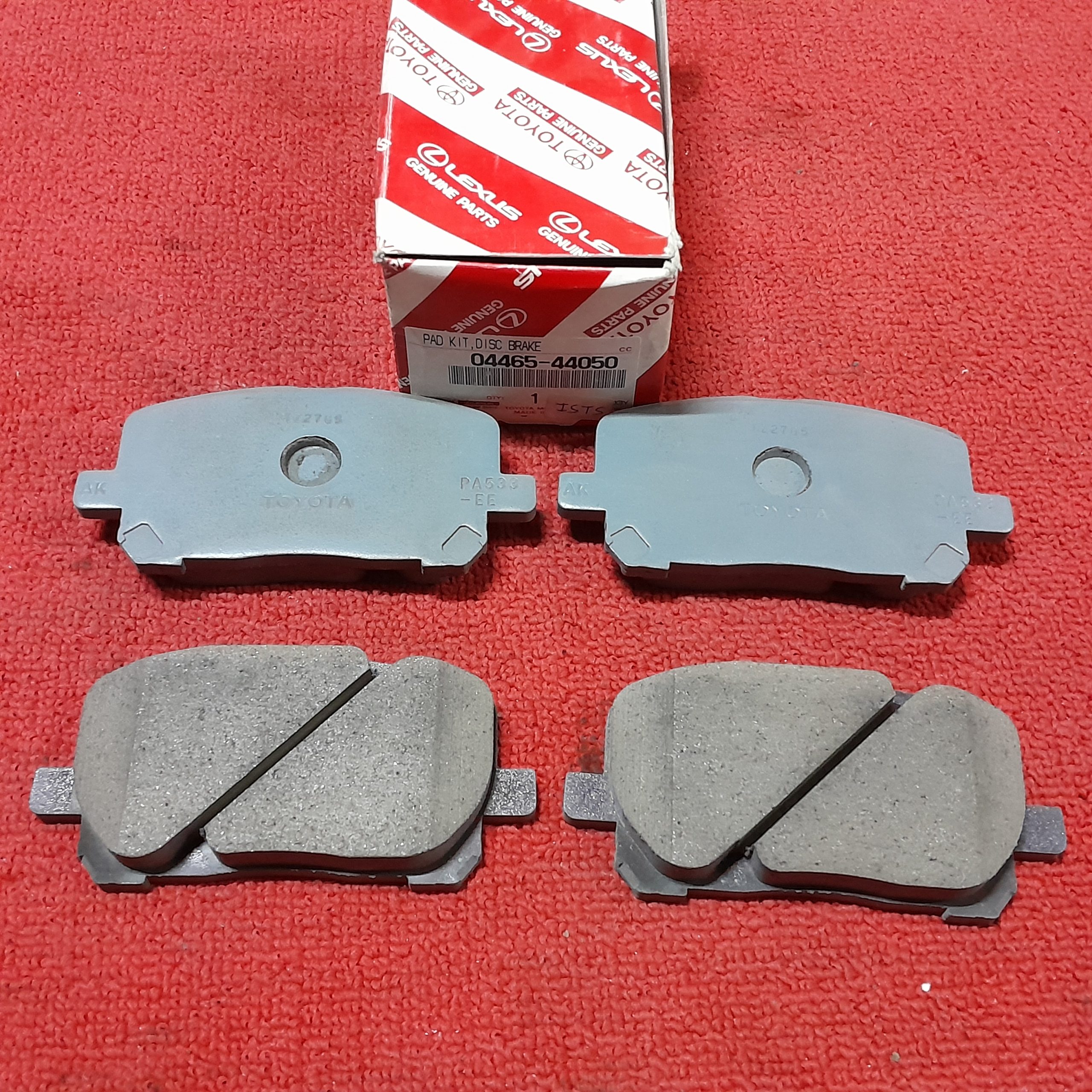 Front Brake Pad Toyota Voxy AZR60 - Image 2