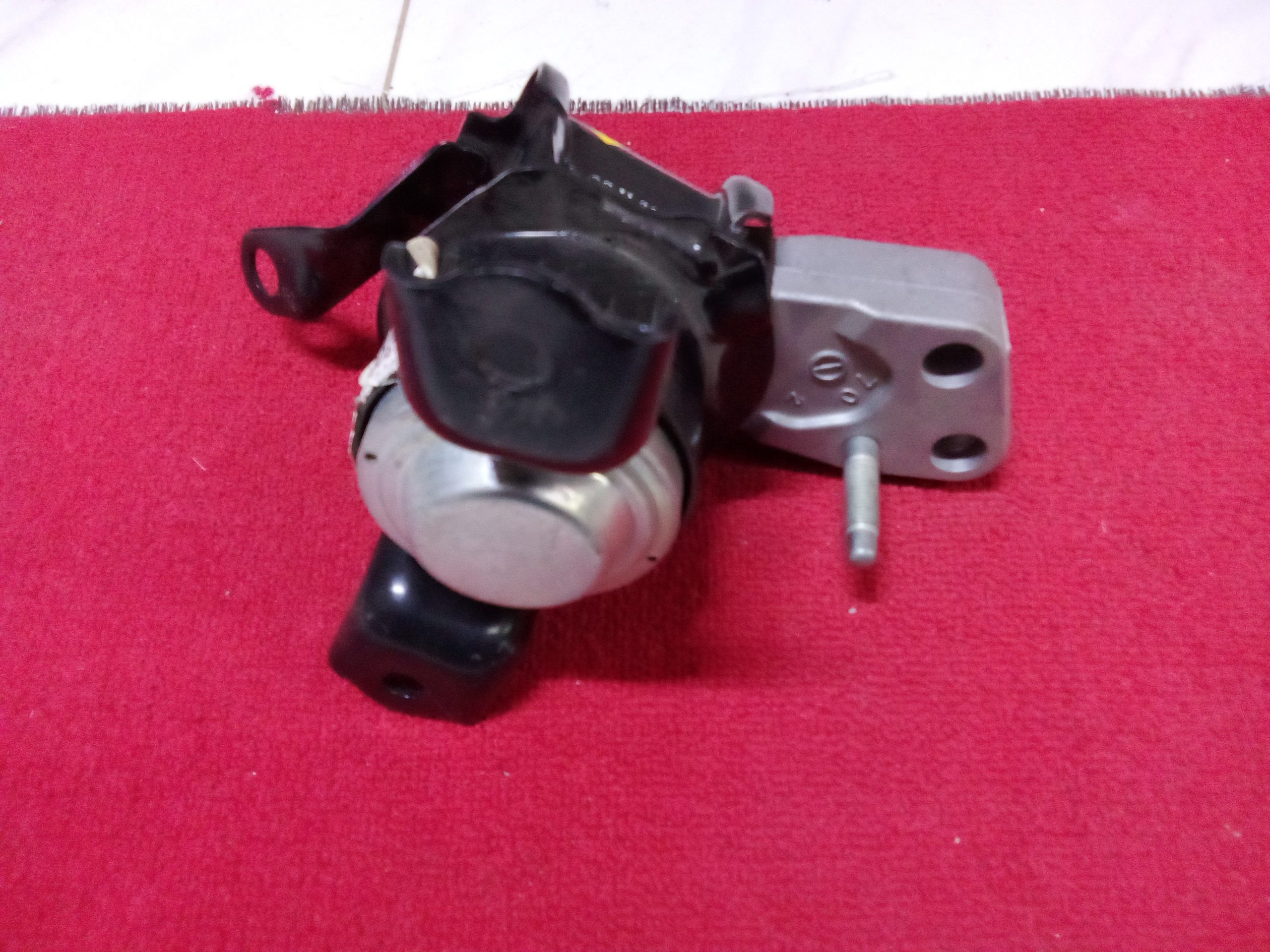 Engine Mounting Toyota 1NZ-FE RHS - Image 5