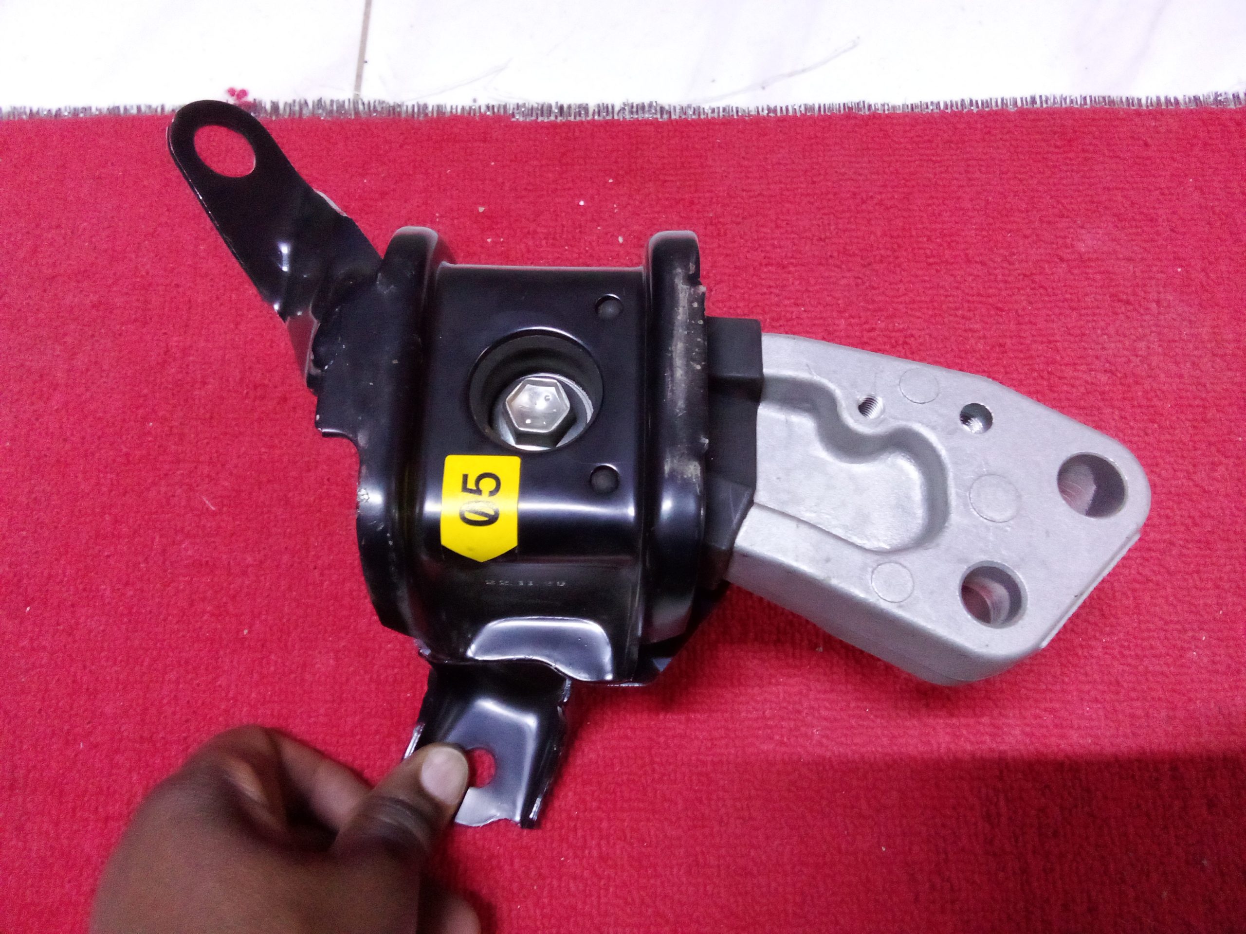 Engine Mounting Toyota 1NZ-FE RHS - Image 3