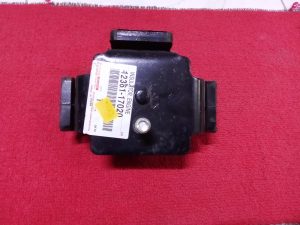 Engine Mounting Toyota Landcruiser HZJ76