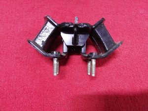 Gear Box Mounting Toyota GX110