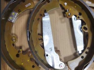 Rear Brake Lining Toyota Hilux KUN25 4X4